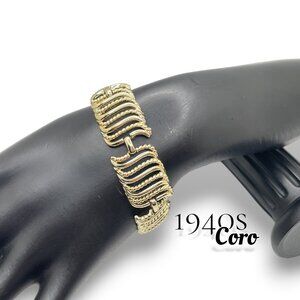 Vintage CORO Link Bracelet Gold Tone Signed Bling Designer Jewelry 1940s